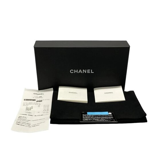 Auth CHANEL CC Filigree, Matelass A84449 Navy Calfskin Leather Long Wallet - Picture 11 of 12